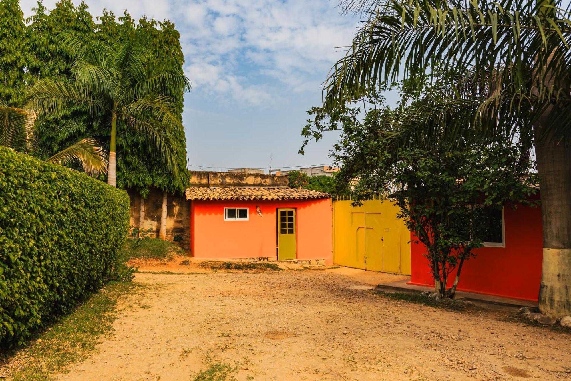 Aparthotel Jardin Tropical Bujumbura Exterior photo